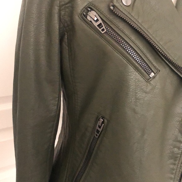 Moto Jacket - Picture 3 of 10
